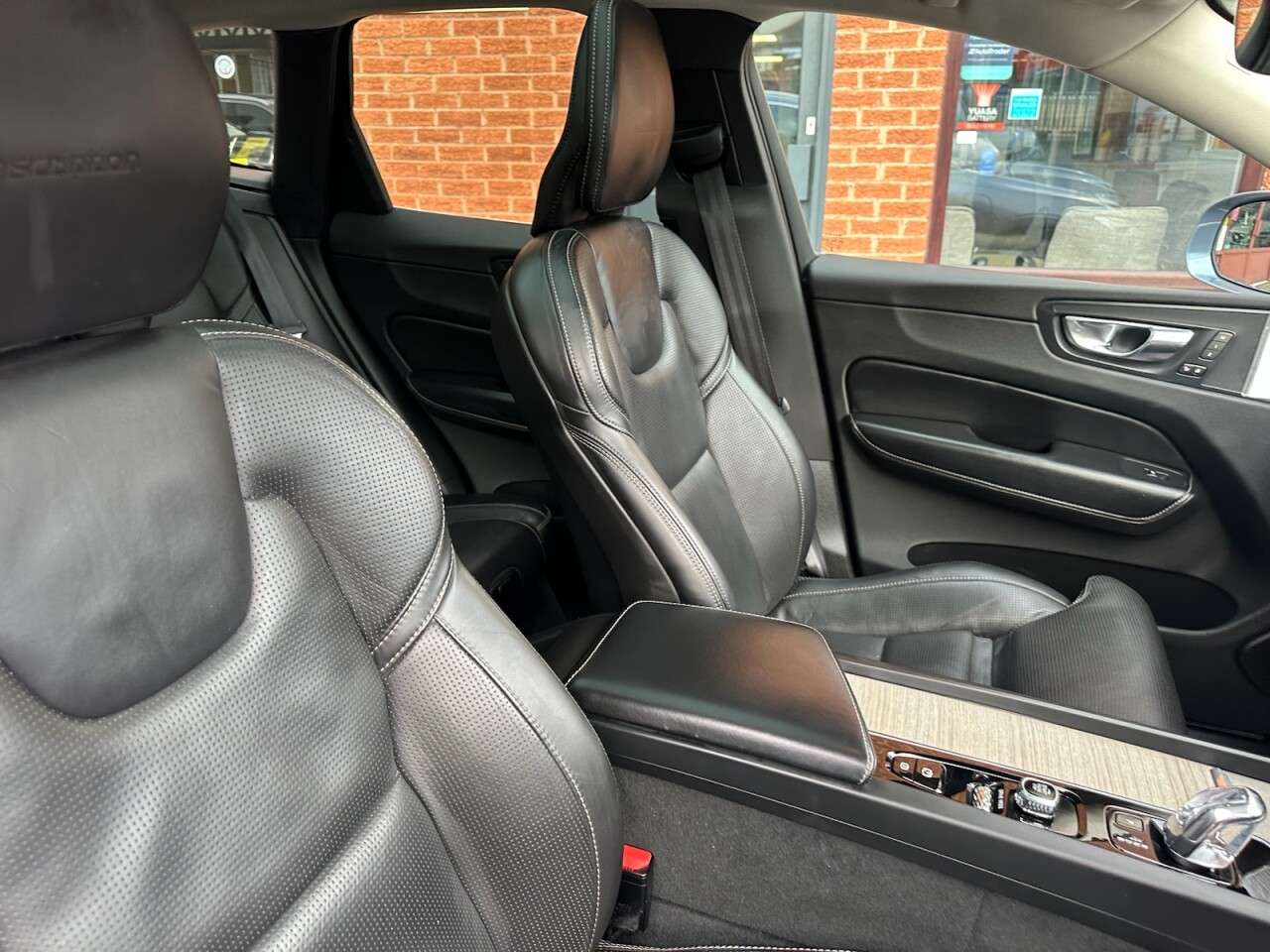 2018 VOLVO XC60 2018 VOLVO XC60