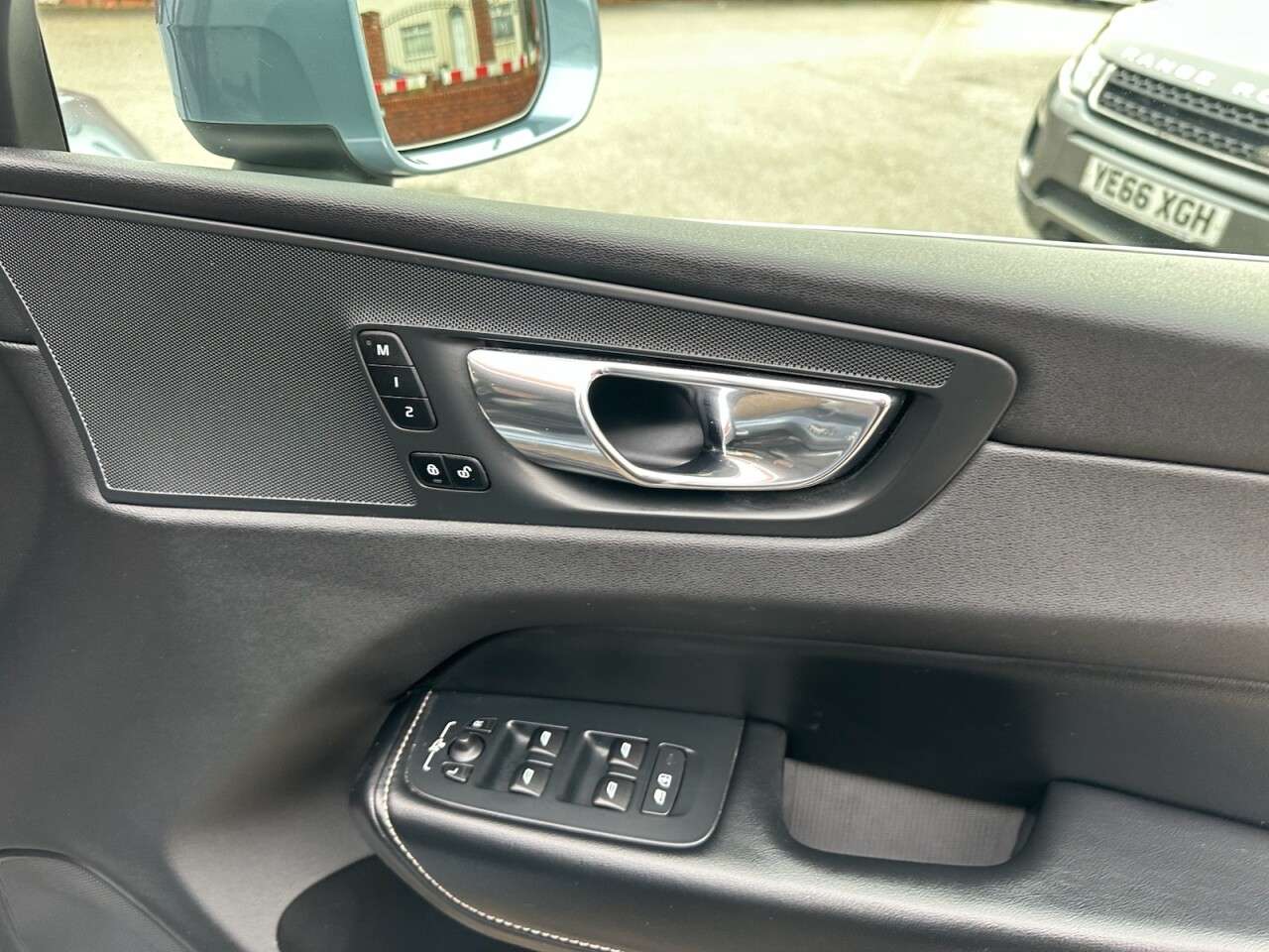 2018 VOLVO XC60 2018 VOLVO XC60