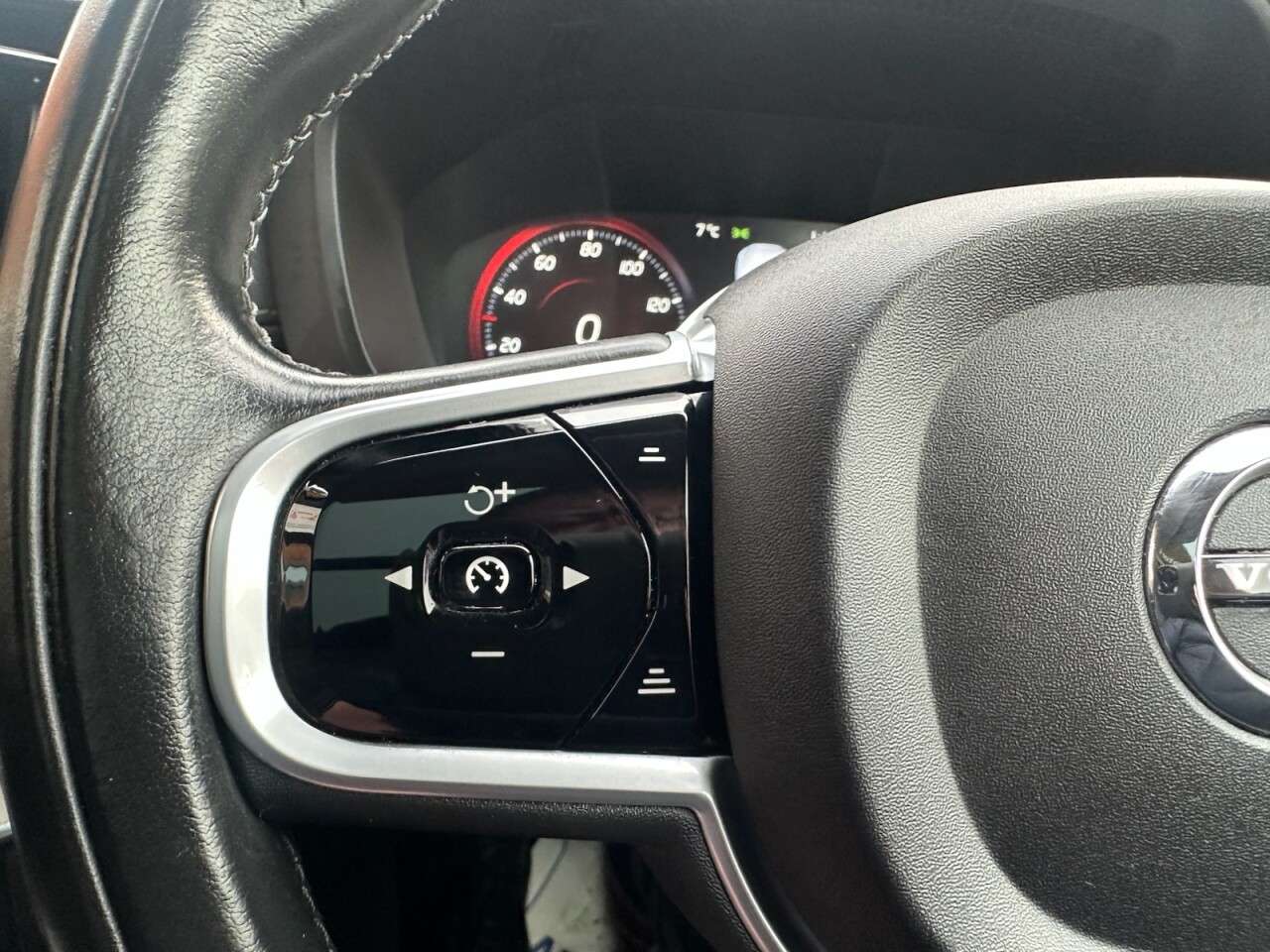 2018 VOLVO XC60 2018 VOLVO XC60