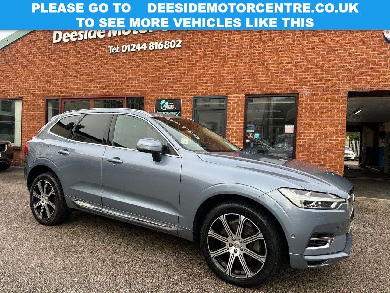 A 2018 VOLVO XC60 2.0h T8 Twin Engine 10.4kWh Inscription Pro SUV 5dr Petrol Plug-in Hybrid A A 2018 VOLVO XC60 2.0h T8 Twin Engine 10.4kWh Inscription Pro SUV 5dr Petrol Plug-in Hybrid A