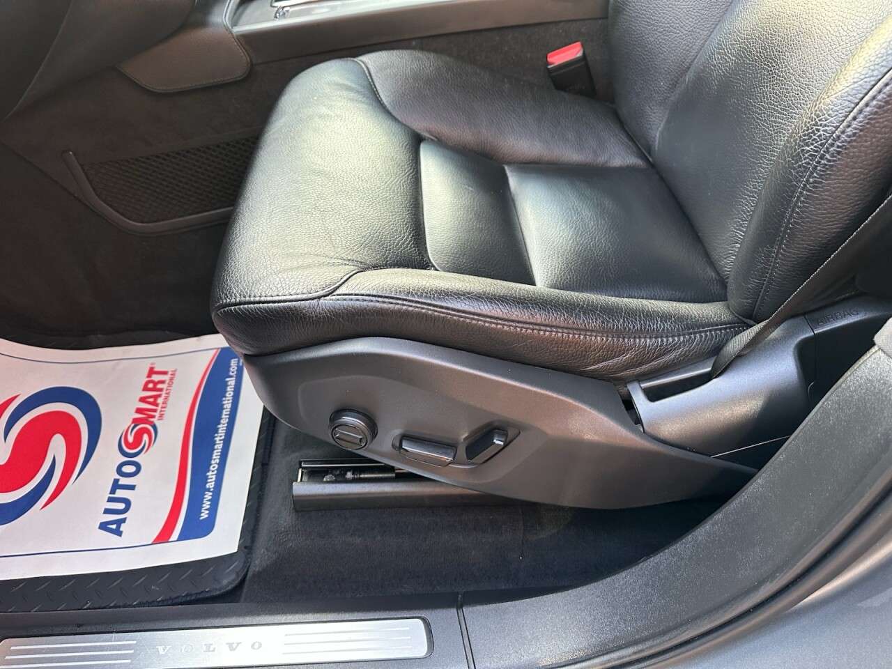 2020 VOLVO XC90 2020 VOLVO XC90