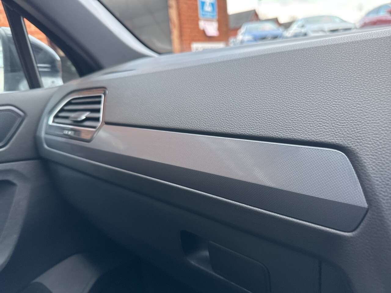 2019 VOLKSWAGEN TIGUAN 2019 VOLKSWAGEN TIGUAN