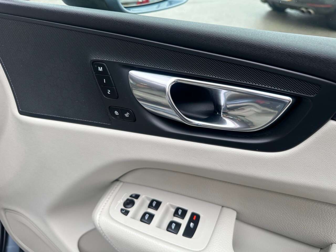 2018 VOLVO XC60 2018 VOLVO XC60