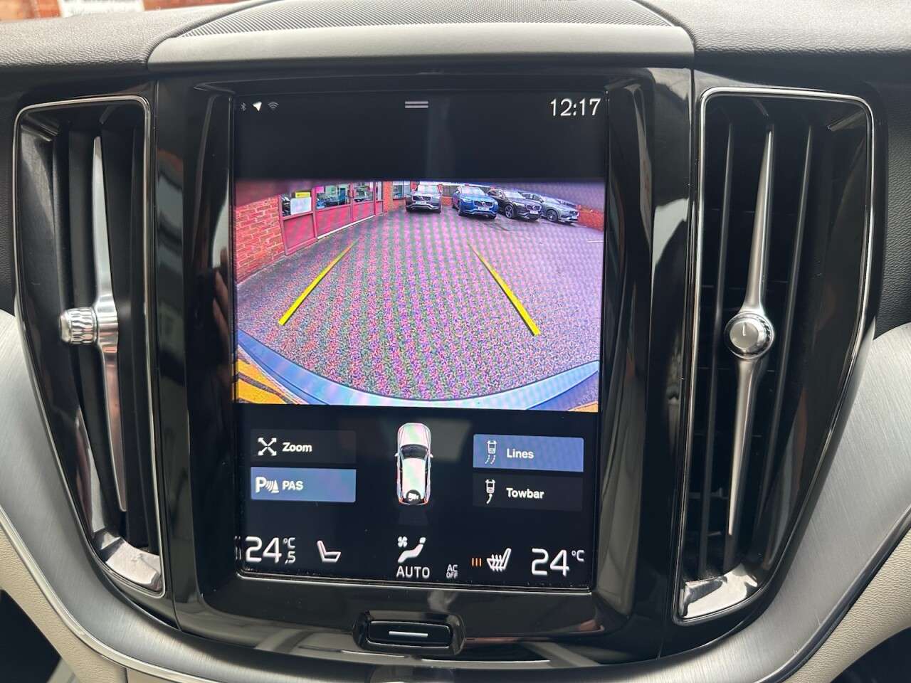 2018 VOLVO XC60 2018 VOLVO XC60