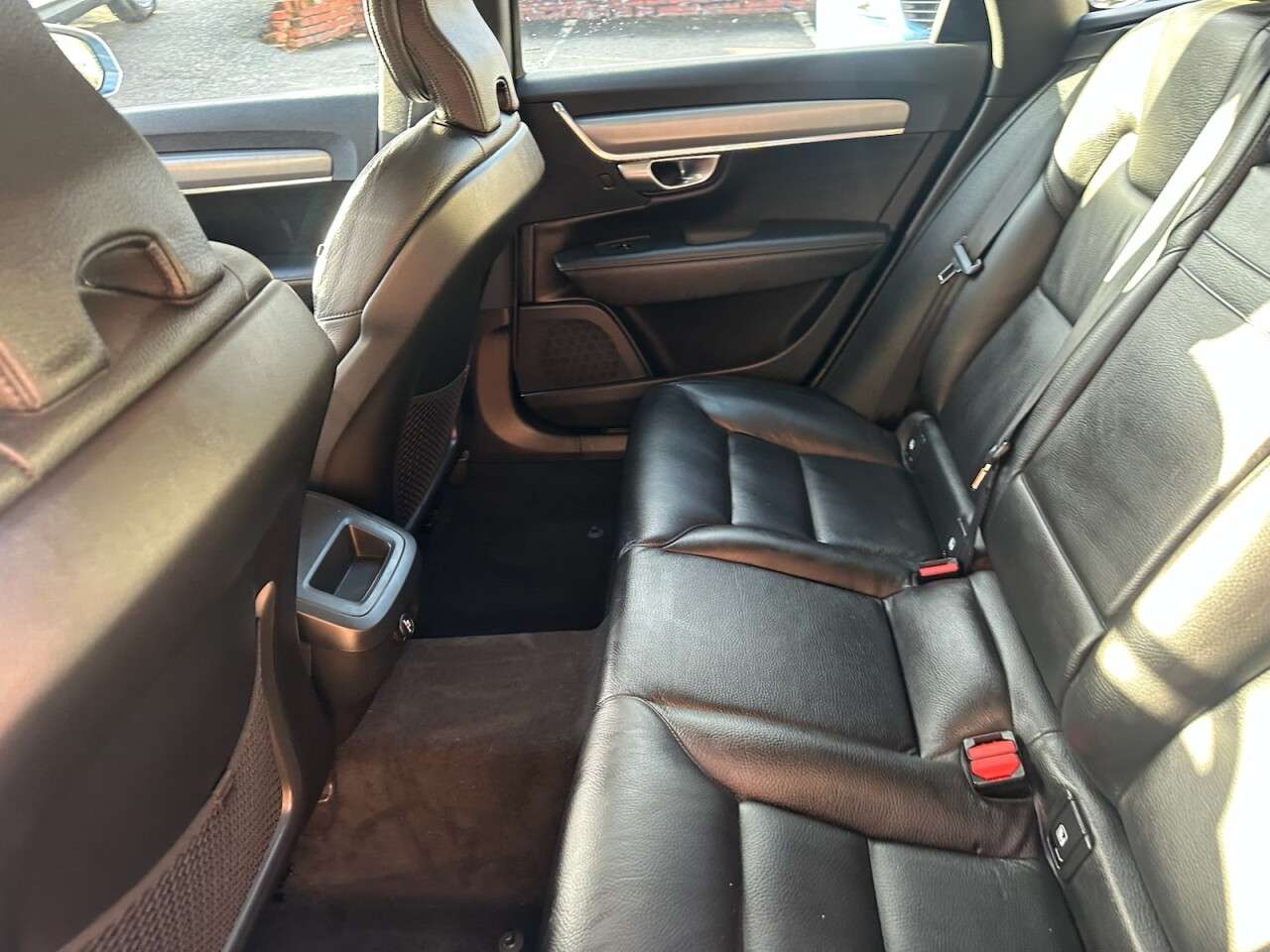 2018 VOLVO V90 2018 VOLVO V90