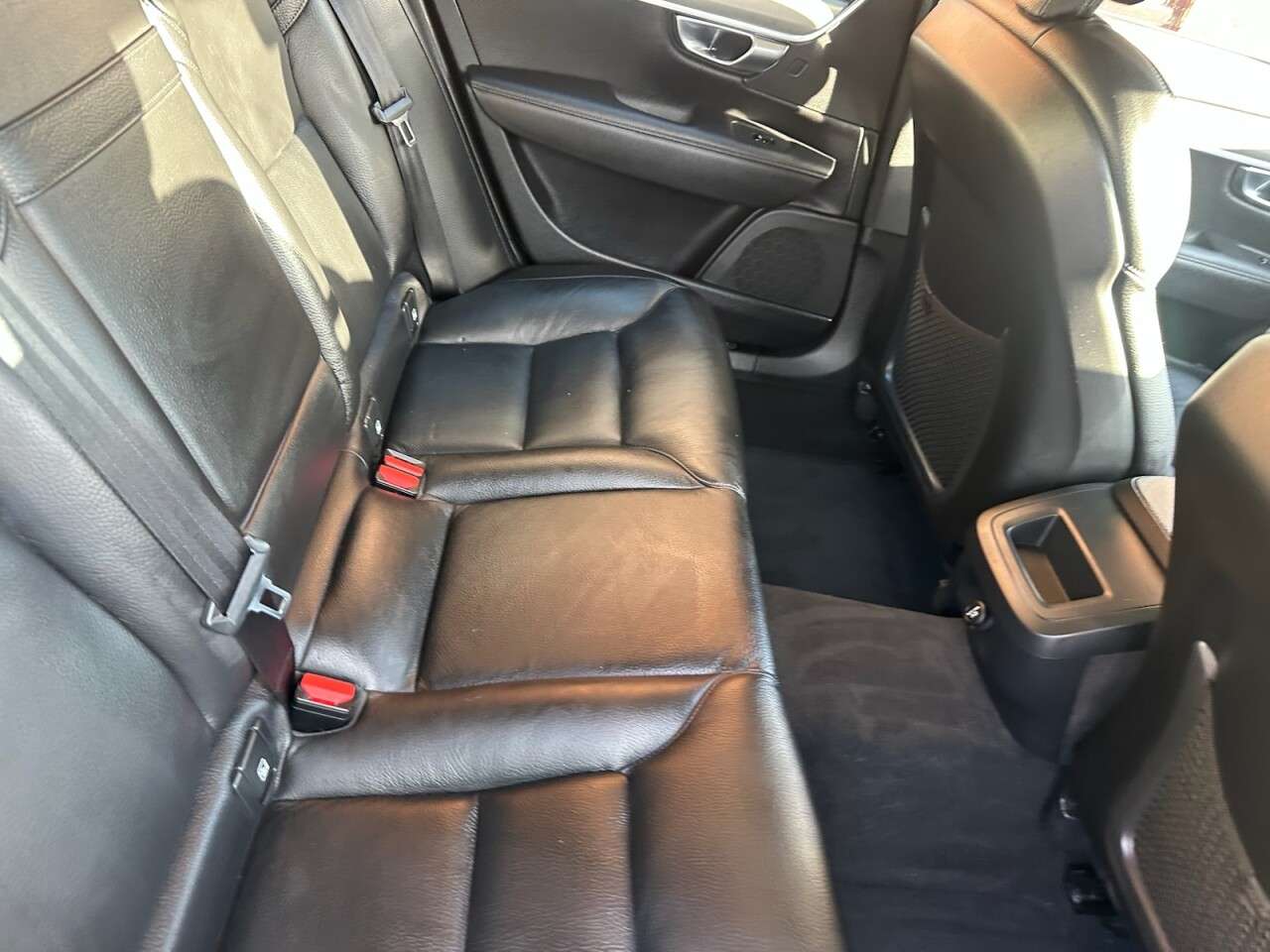 2018 VOLVO V90 2018 VOLVO V90