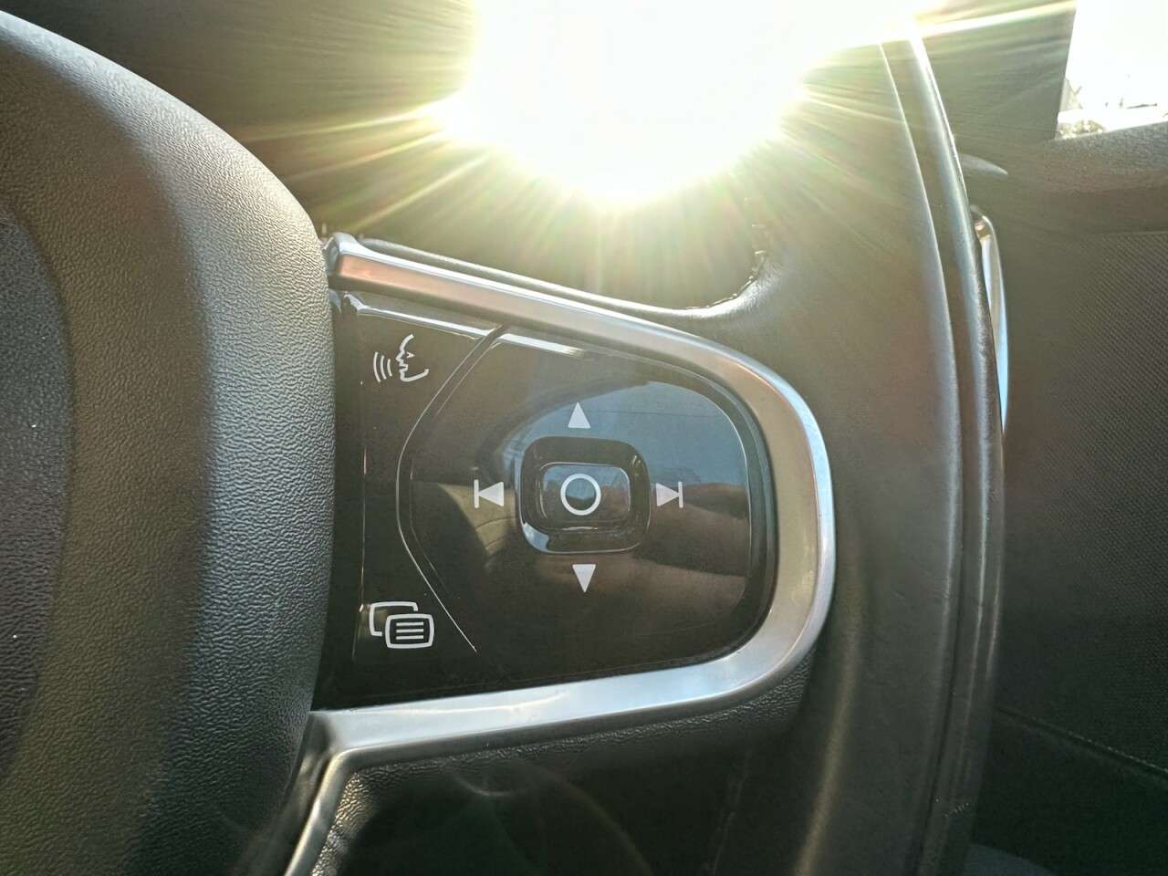 2018 VOLVO V90 2018 VOLVO V90