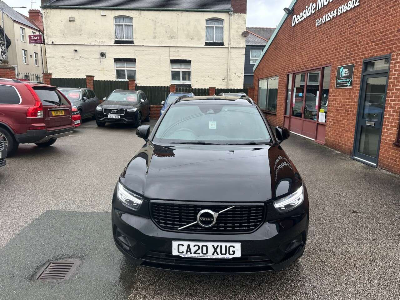 2020 VOLVO XC40 2020 VOLVO XC40