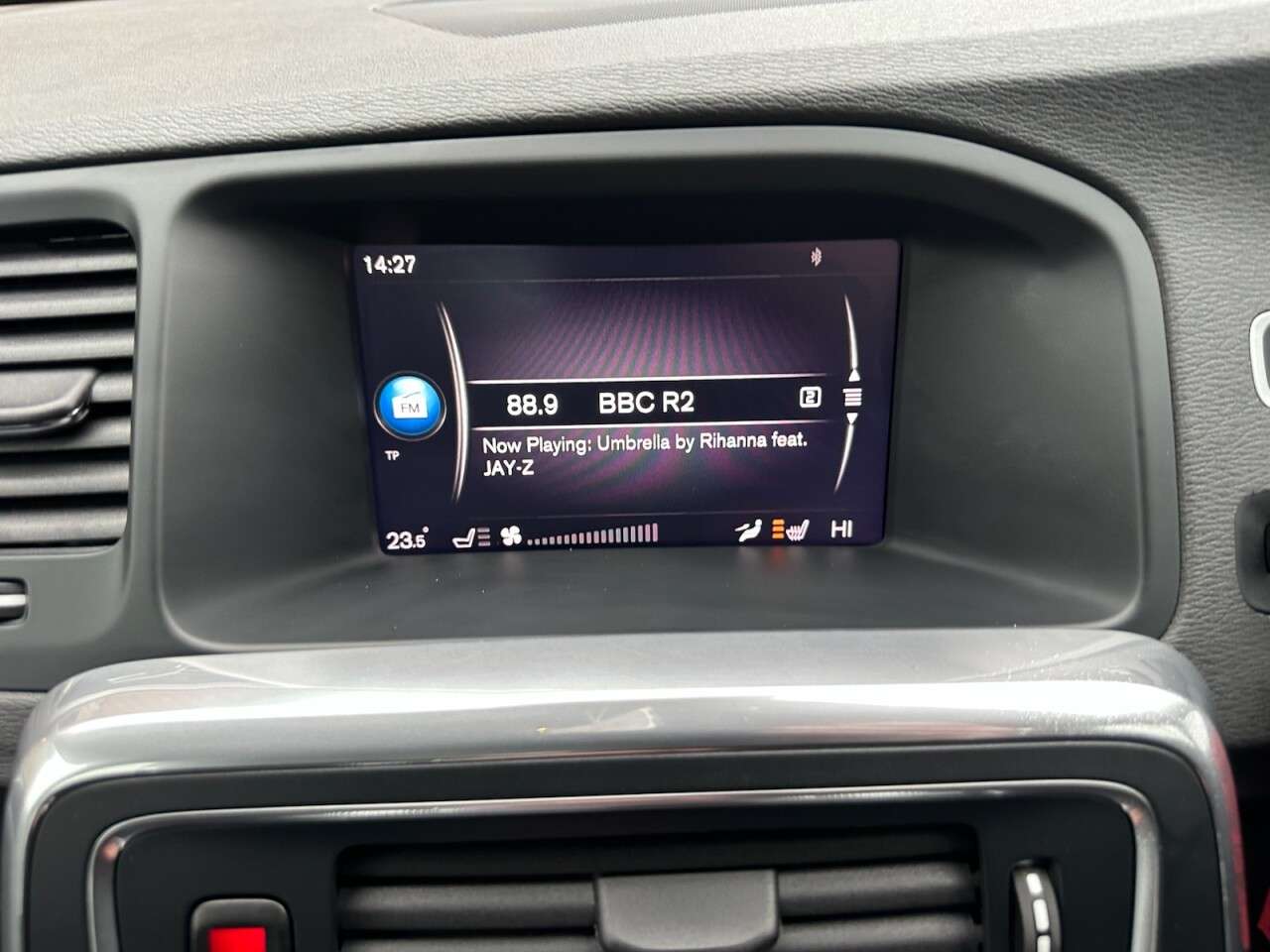 2018 VOLVO V60 2018 VOLVO V60