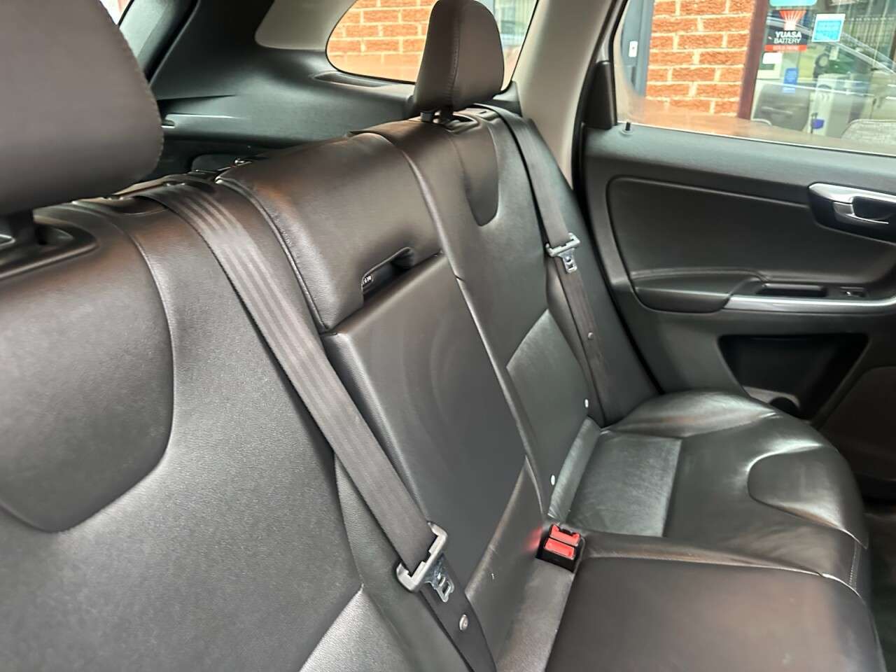 2015 VOLVO XC60 2015 VOLVO XC60