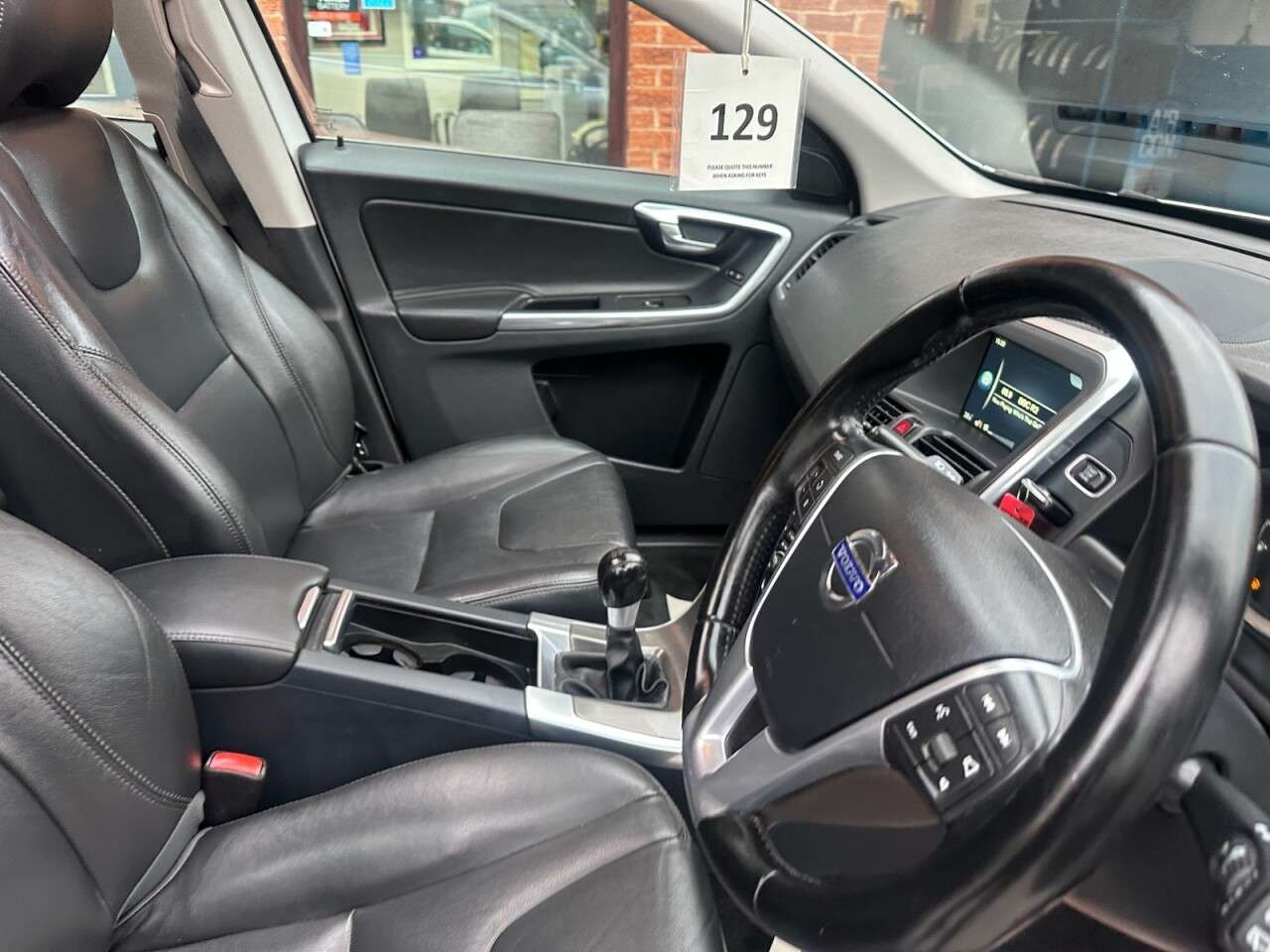 2015 VOLVO XC60 2015 VOLVO XC60