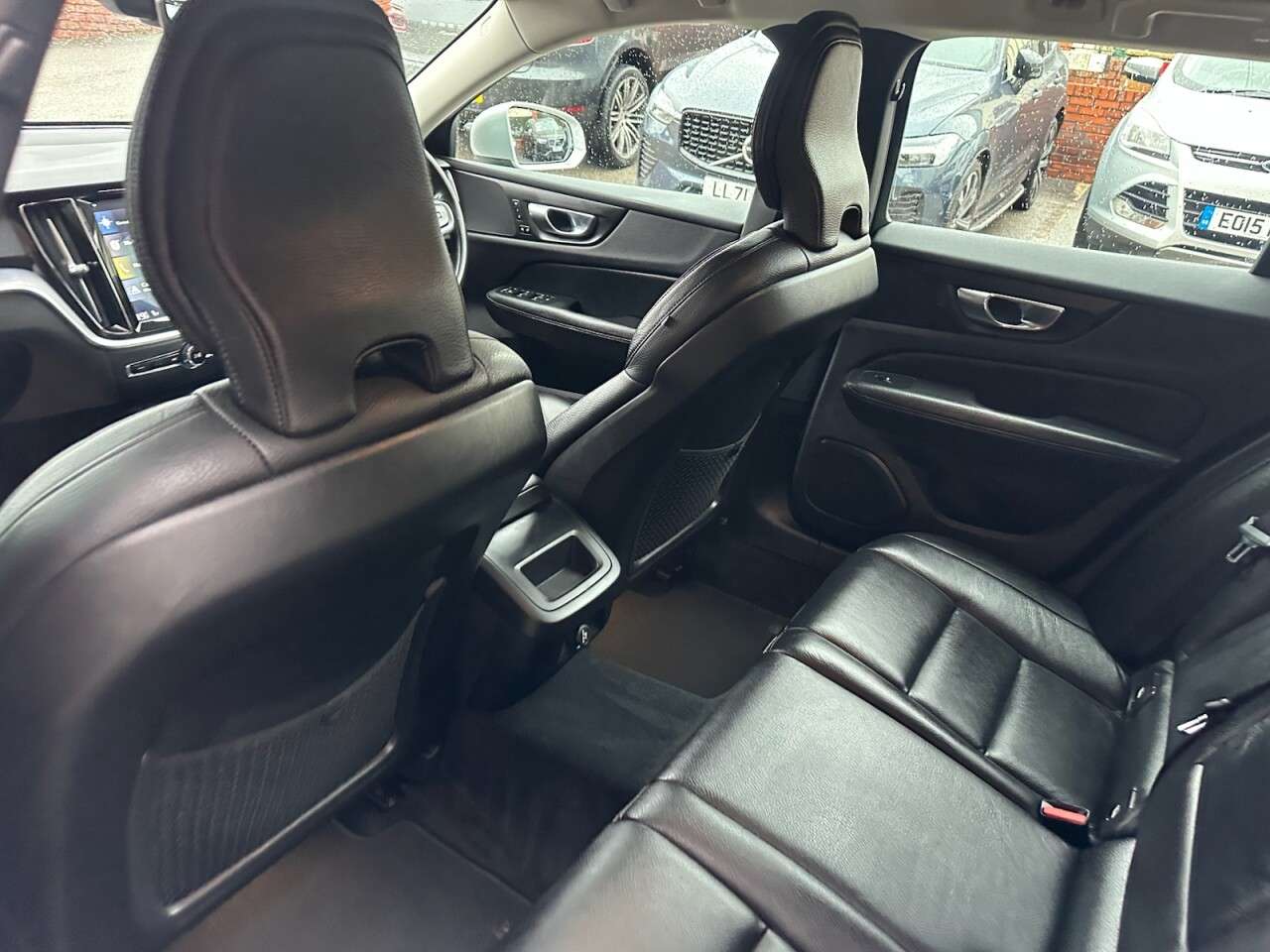 2020 VOLVO V60 CROSS COUNTRY 2020 VOLVO V60 CROSS COUNTRY