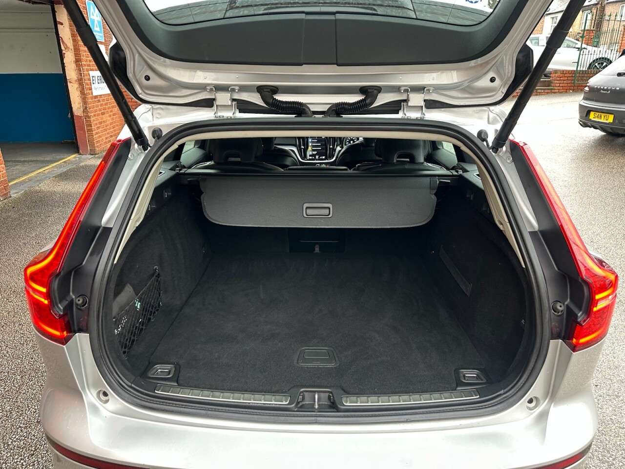 2020 VOLVO V60 CROSS COUNTRY 2020 VOLVO V60 CROSS COUNTRY