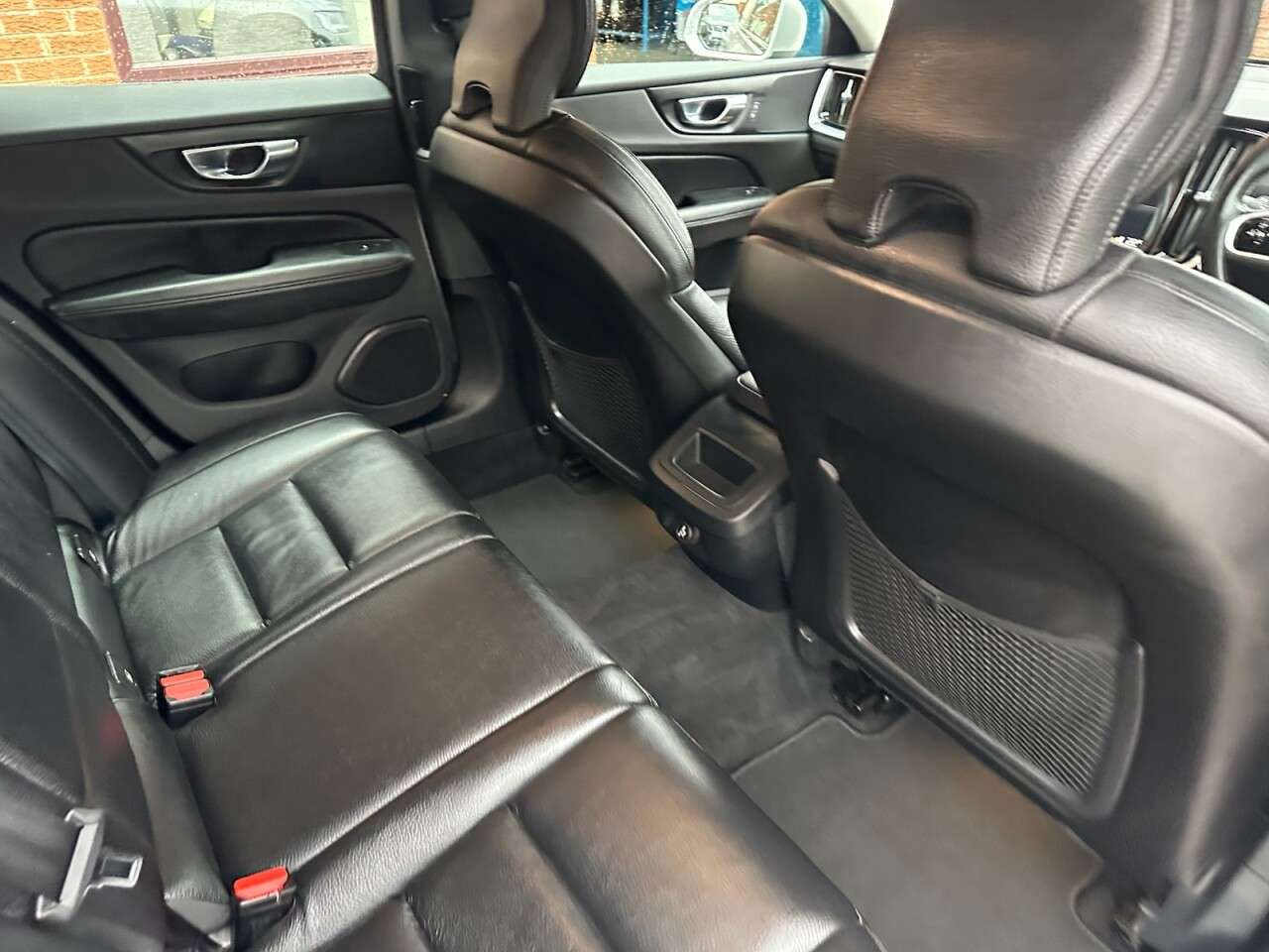 2020 VOLVO V60 CROSS COUNTRY 2020 VOLVO V60 CROSS COUNTRY