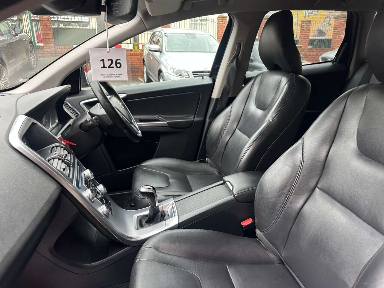 2017 VOLVO XC60 2017 VOLVO XC60