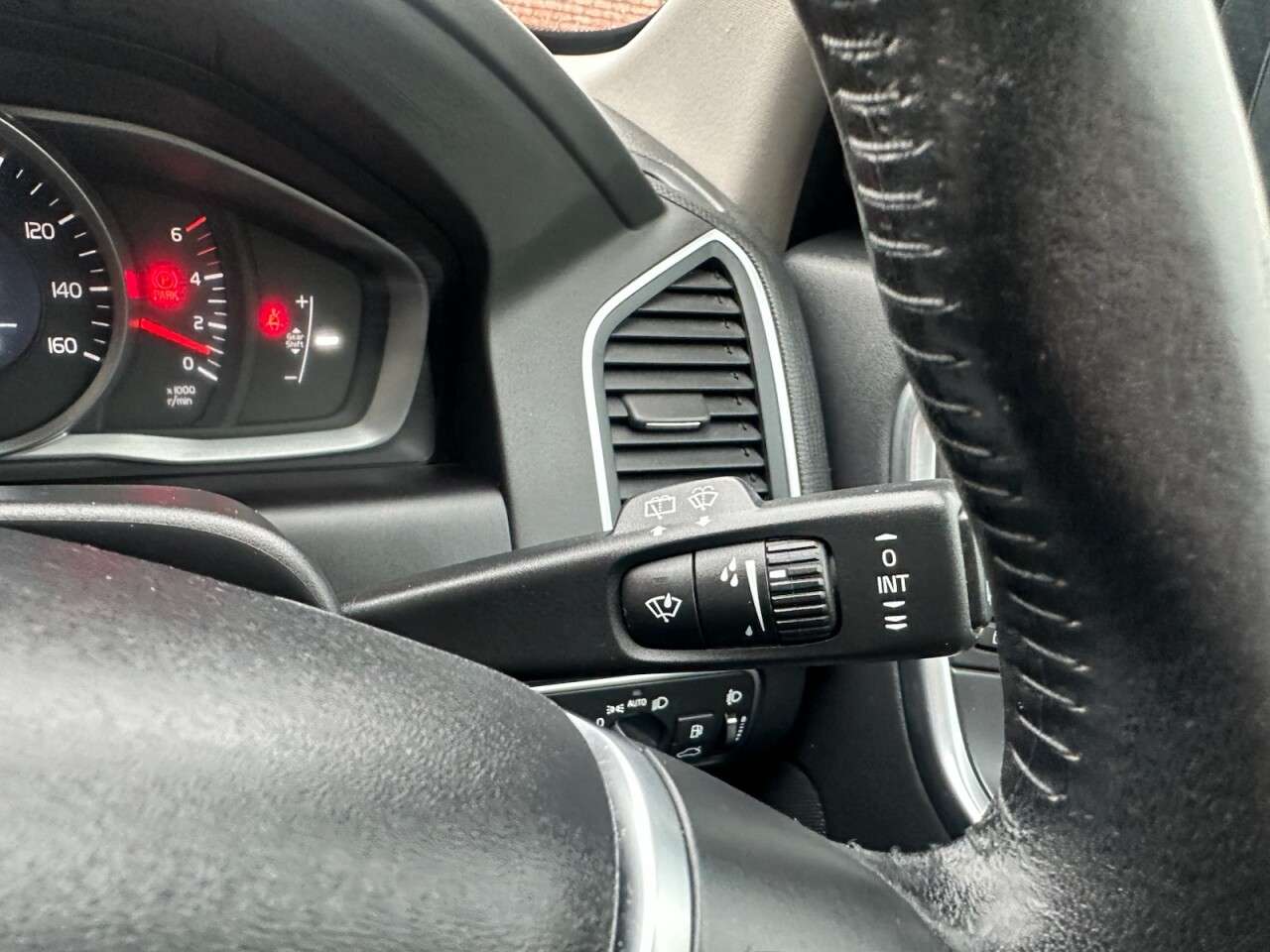 2017 VOLVO XC60 2017 VOLVO XC60