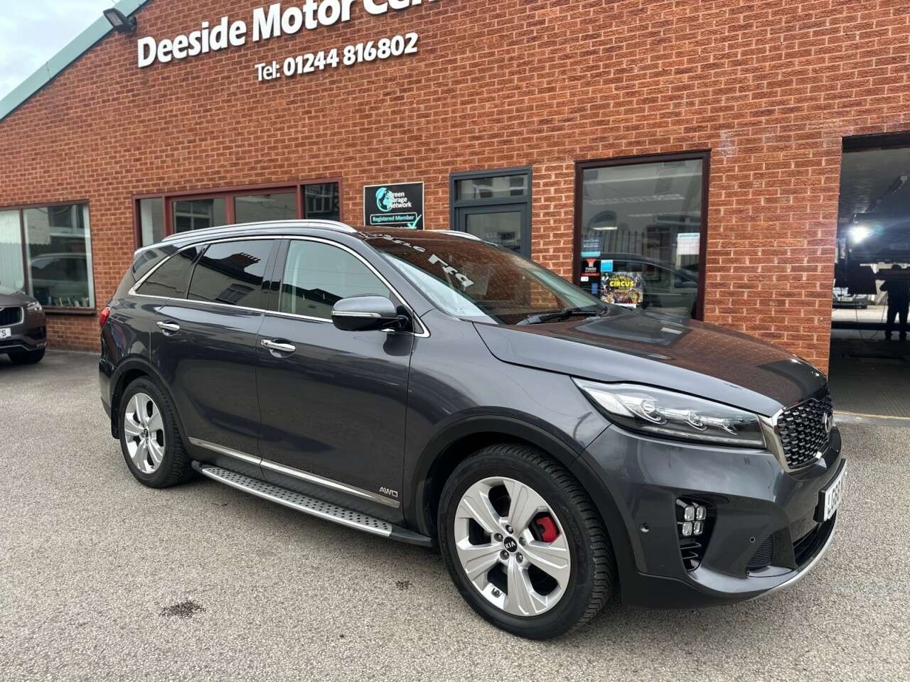 A 2018 KIA SORENTO 2.2 CRDi GT-Line S SUV 5dr Diesel Auto AWD Euro 6 (s/s) (197 bhp) Rear view A 2018 KIA SORENTO 2.2 CRDi GT-Line S SUV 5dr Diesel Auto AWD Euro 6 (s/s) (197 bhp) Rear view
