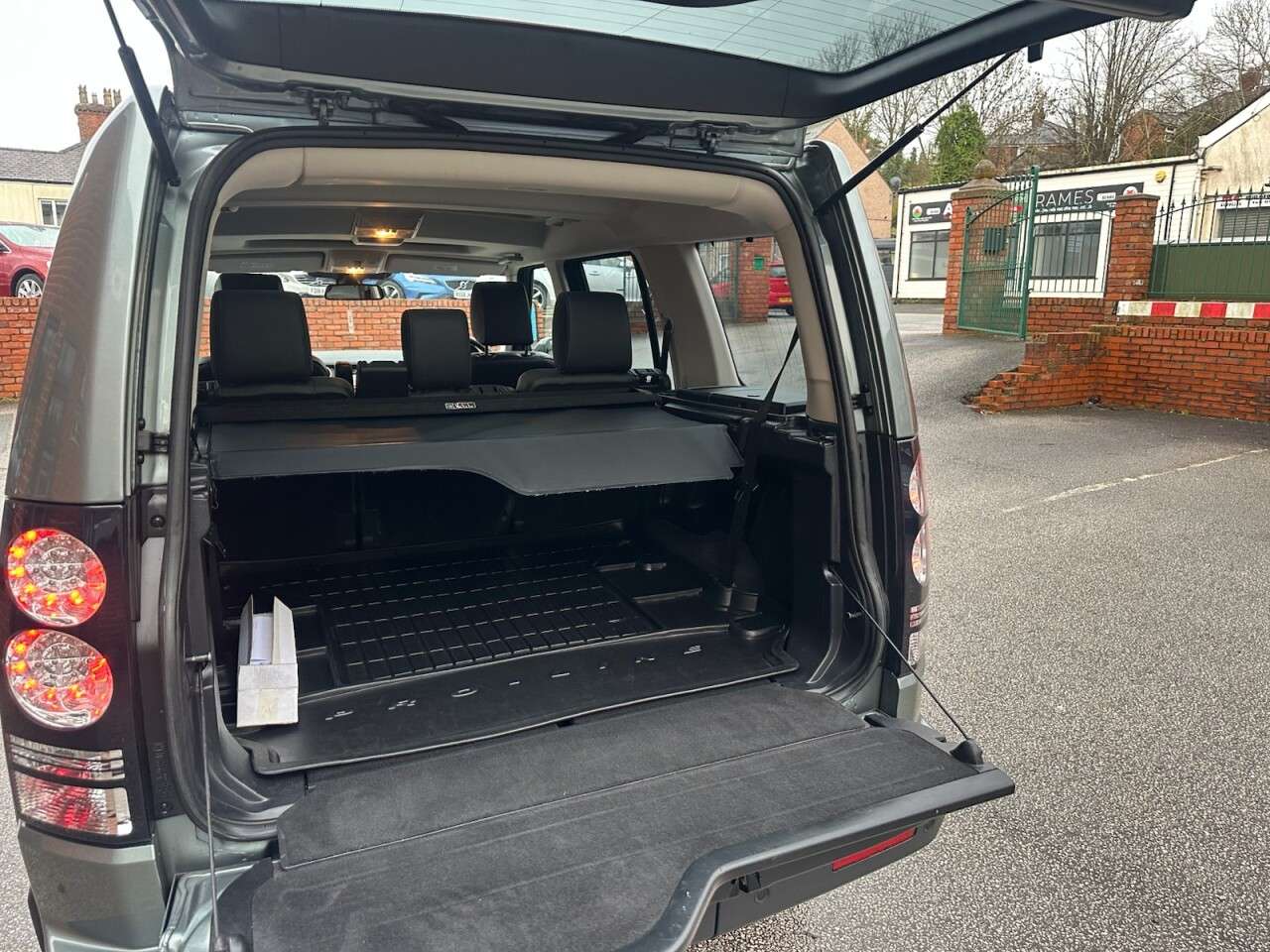 2015 LAND ROVER DISCOVERY 4 2015 LAND ROVER DISCOVERY 4