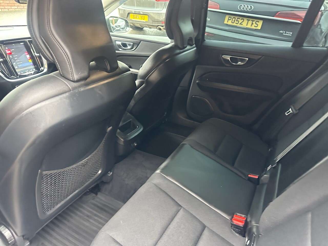 2019 VOLVO V60 2019 VOLVO V60