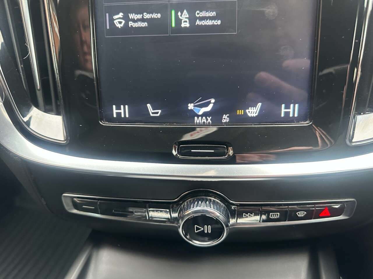 2019 VOLVO V60 2019 VOLVO V60