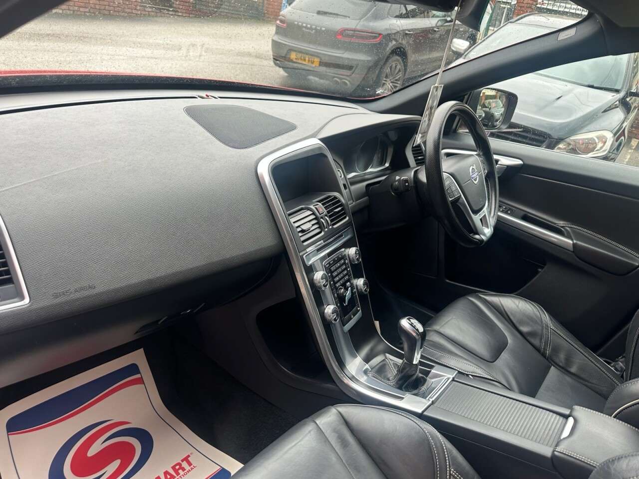 2016 VOLVO XC60 2016 VOLVO XC60