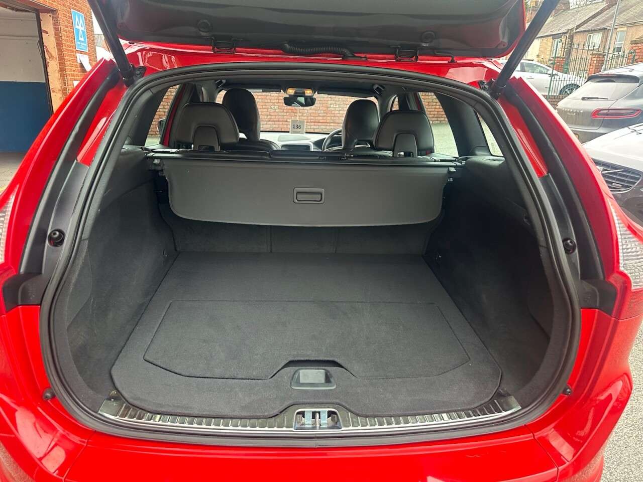 2016 VOLVO XC60 2016 VOLVO XC60