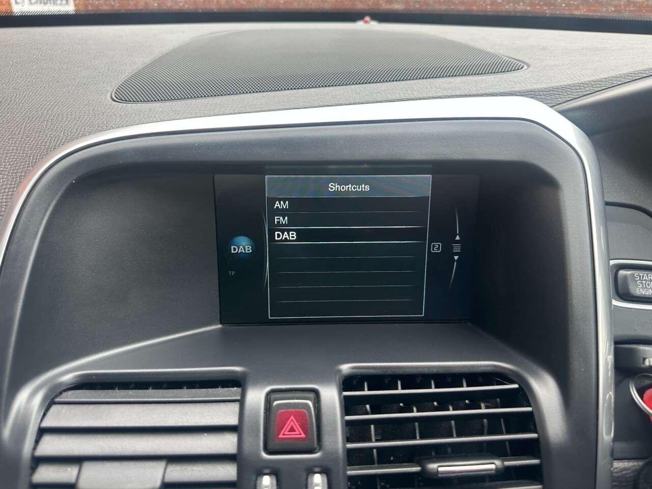 2016 VOLVO XC60 2016 VOLVO XC60