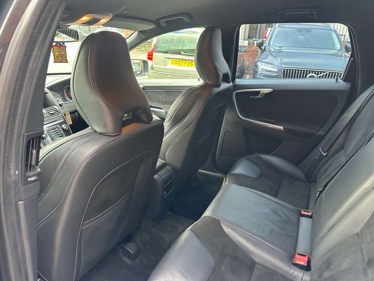 2016 VOLVO XC60 2016 VOLVO XC60