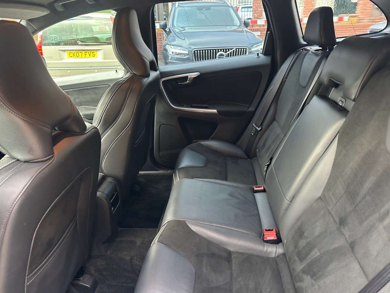 2016 VOLVO XC60 2016 VOLVO XC60