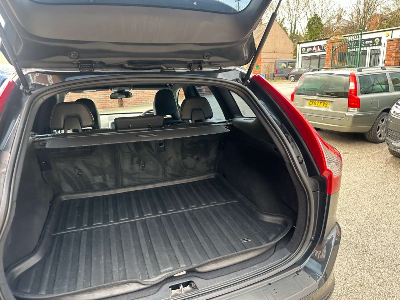 2016 VOLVO XC60 2016 VOLVO XC60