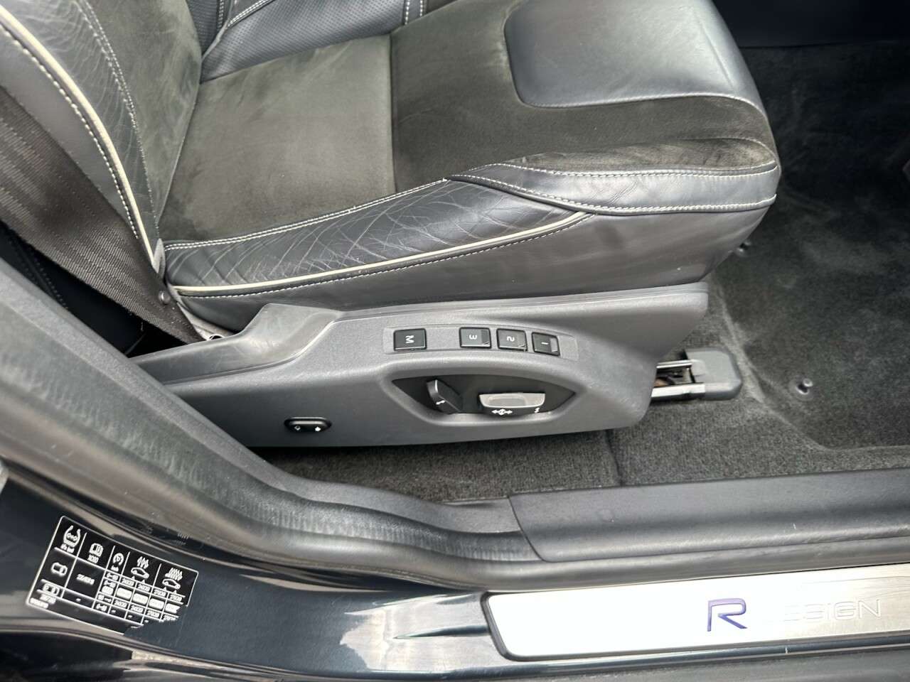 2016 VOLVO XC60 2016 VOLVO XC60