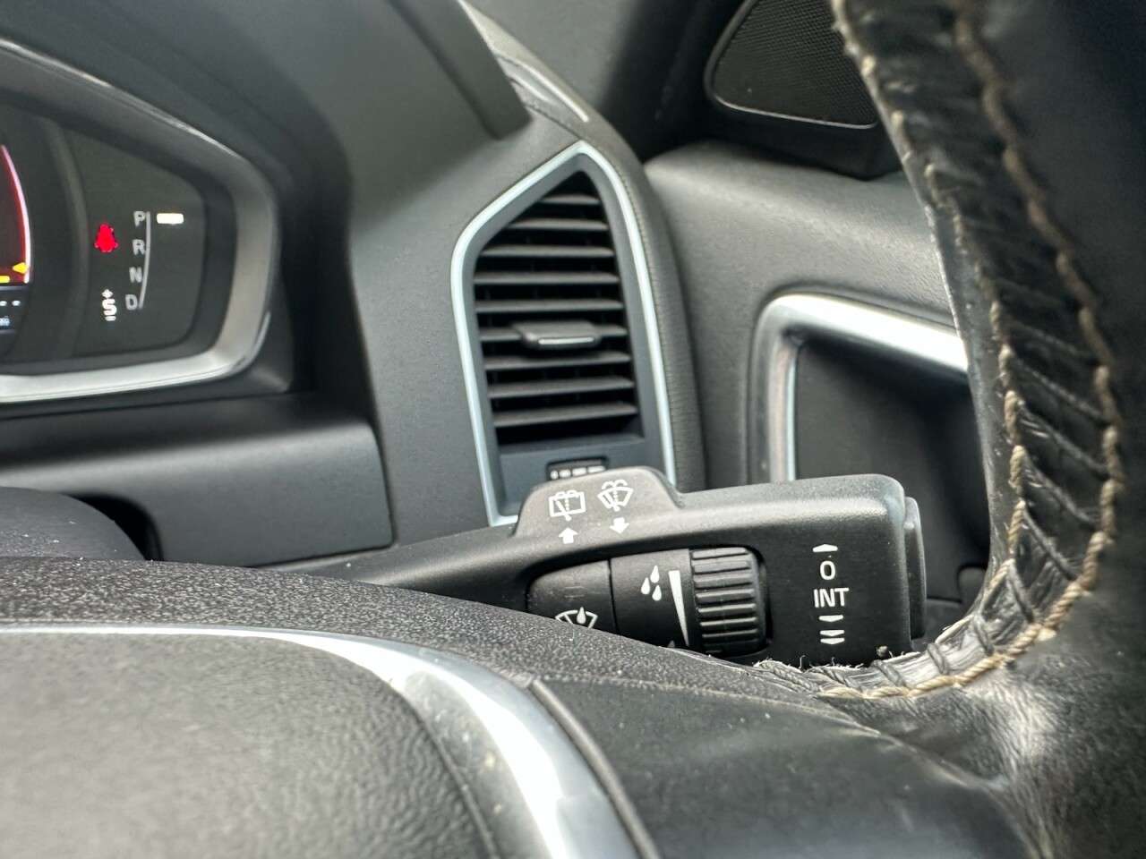 2016 VOLVO XC60 2016 VOLVO XC60