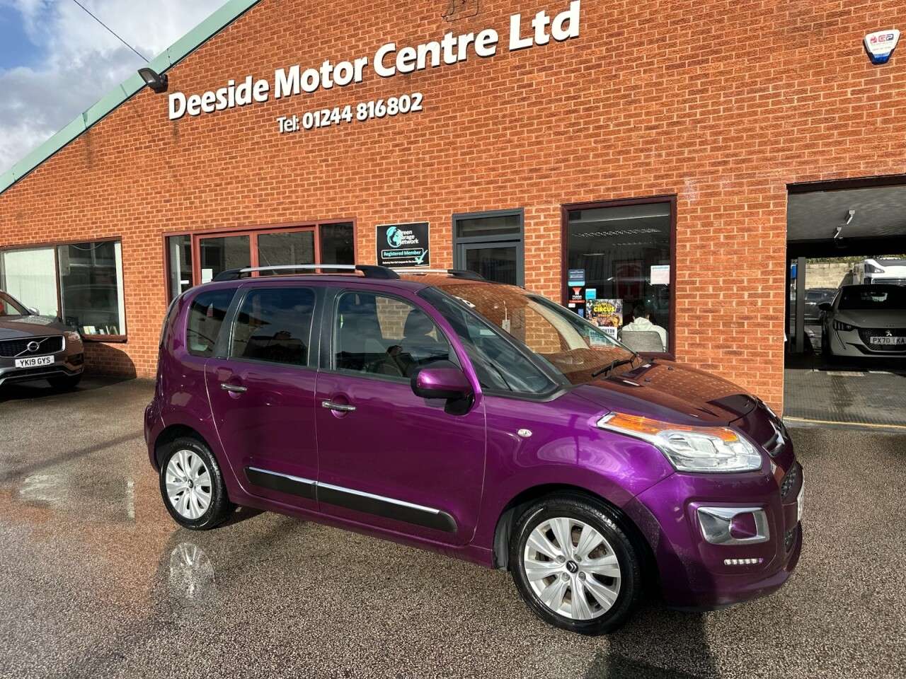 A 2015 CITROEN C3 PICASSO 1.6 BlueHDi Exclusive MPV 5dr Diesel Manual Euro 6 (100 ps) Rear parking se A 2015 CITROEN C3 PICASSO 1.6 BlueHDi Exclusive MPV 5dr Diesel Manual Euro 6 (100 ps) Rear parking se