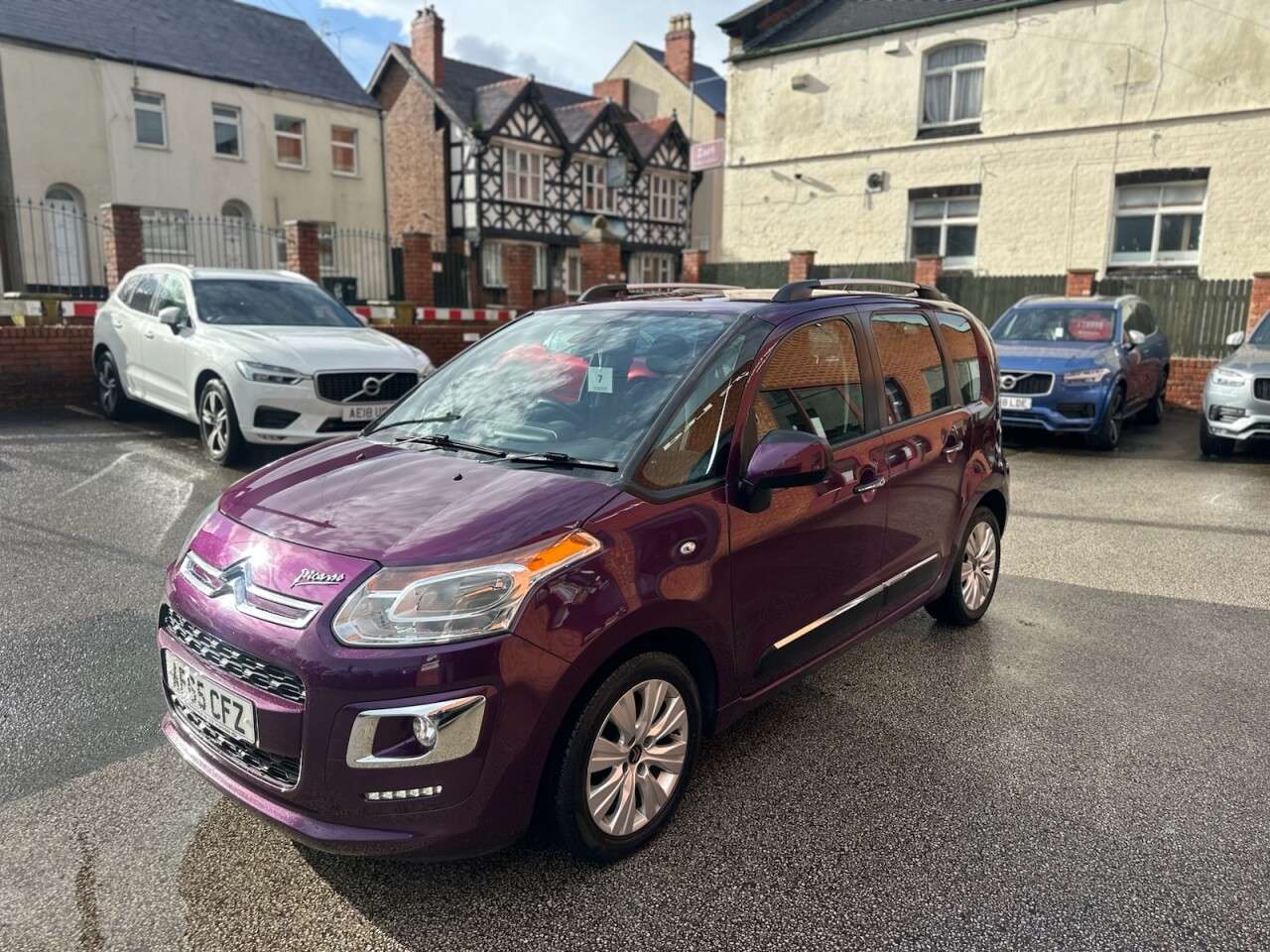 A 2015 CITROEN C3 PICASSO 1.6 BlueHDi Exclusive MPV 5dr Diesel Manual Euro 6 (100 ps) Rear parking se A 2015 CITROEN C3 PICASSO 1.6 BlueHDi Exclusive MPV 5dr Diesel Manual Euro 6 (100 ps) Rear parking se