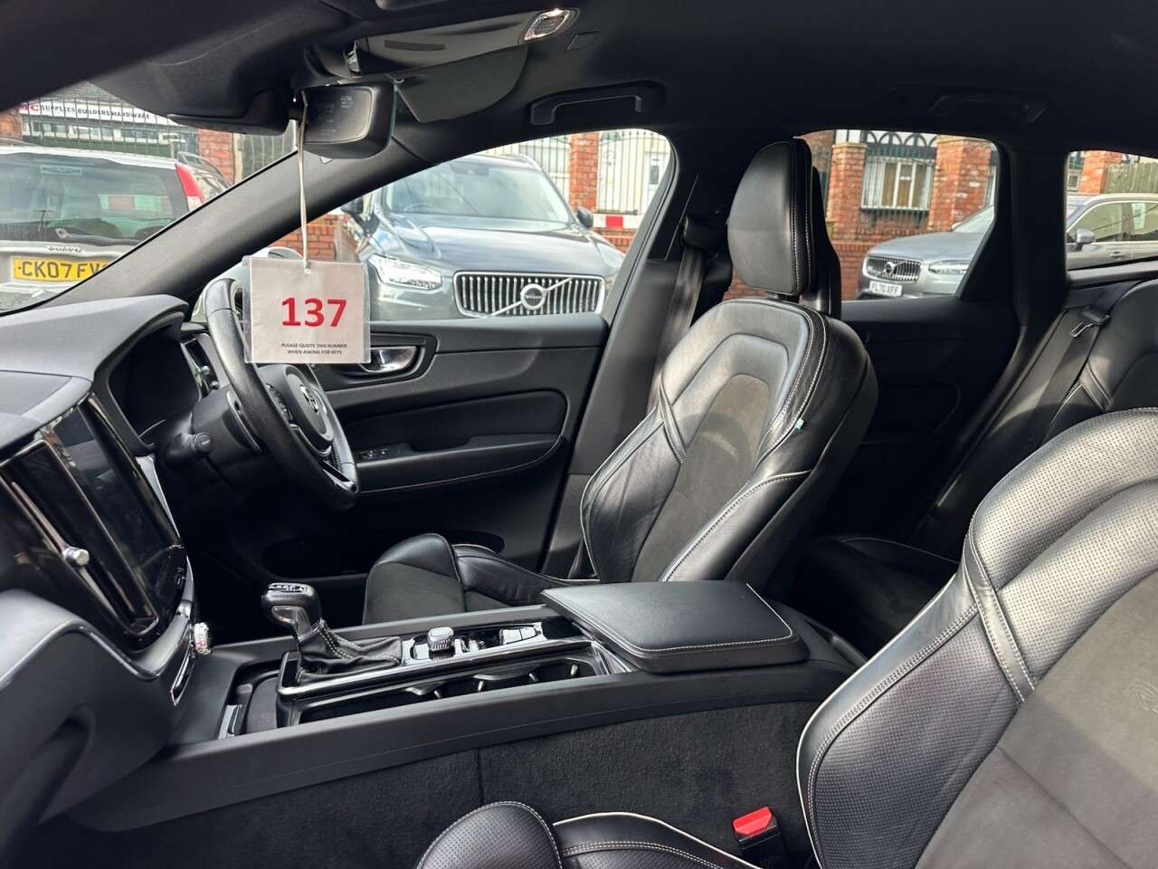 2018 VOLVO XC60 2018 VOLVO XC60