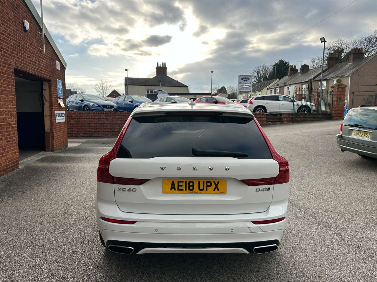 2018 VOLVO XC60 2018 VOLVO XC60