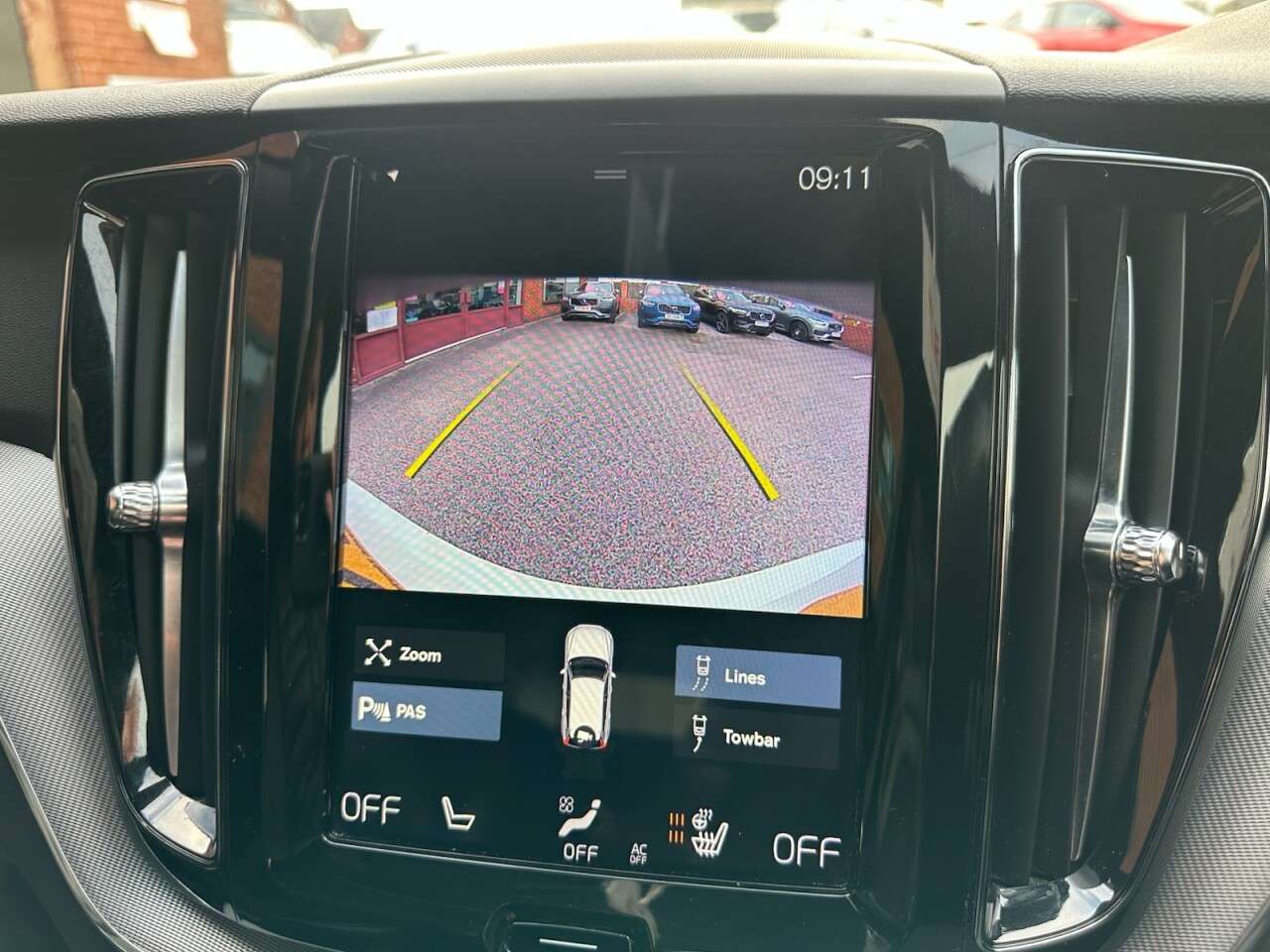 2018 VOLVO XC60 2018 VOLVO XC60