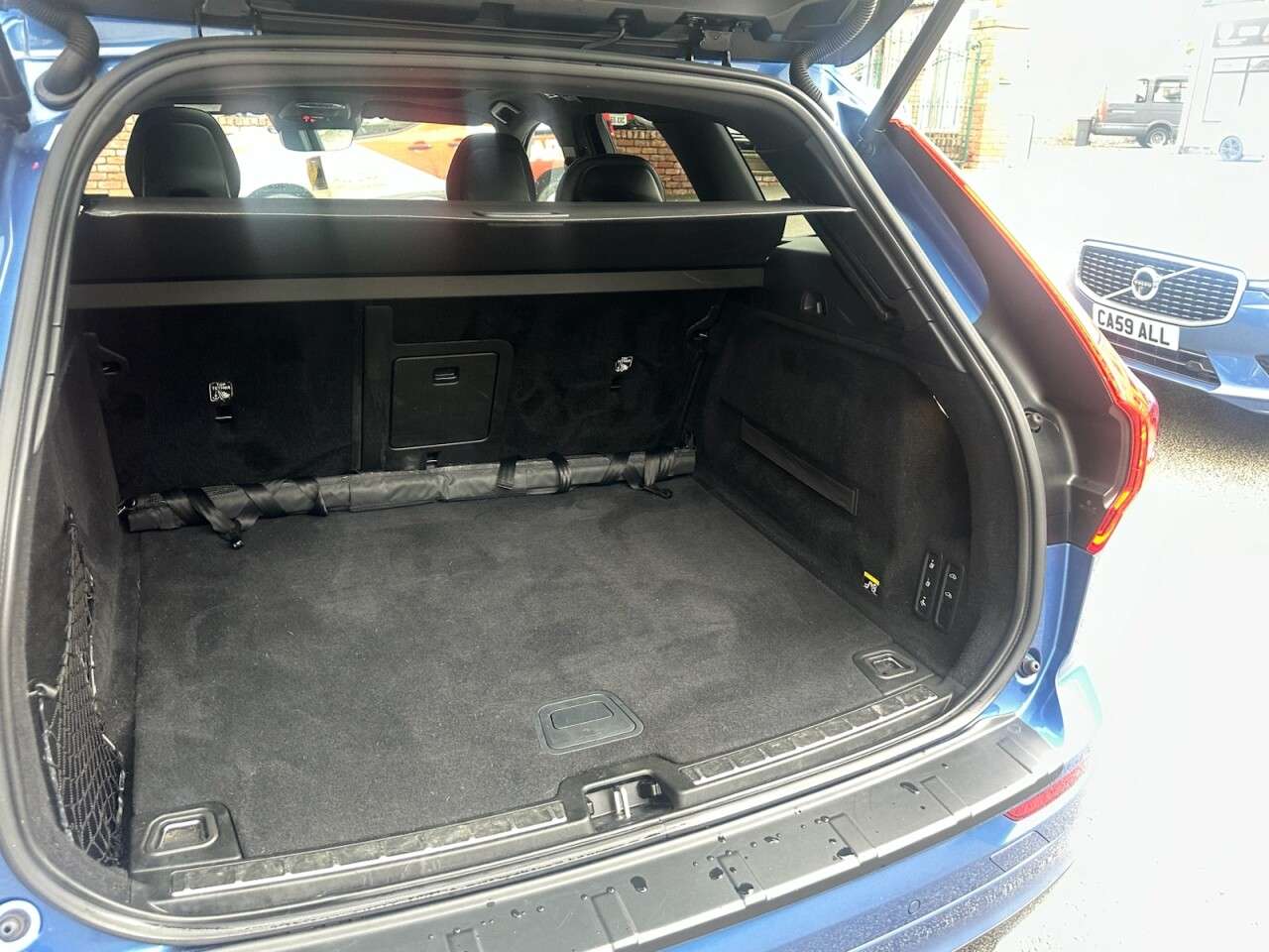 2017 VOLVO XC60 2017 VOLVO XC60