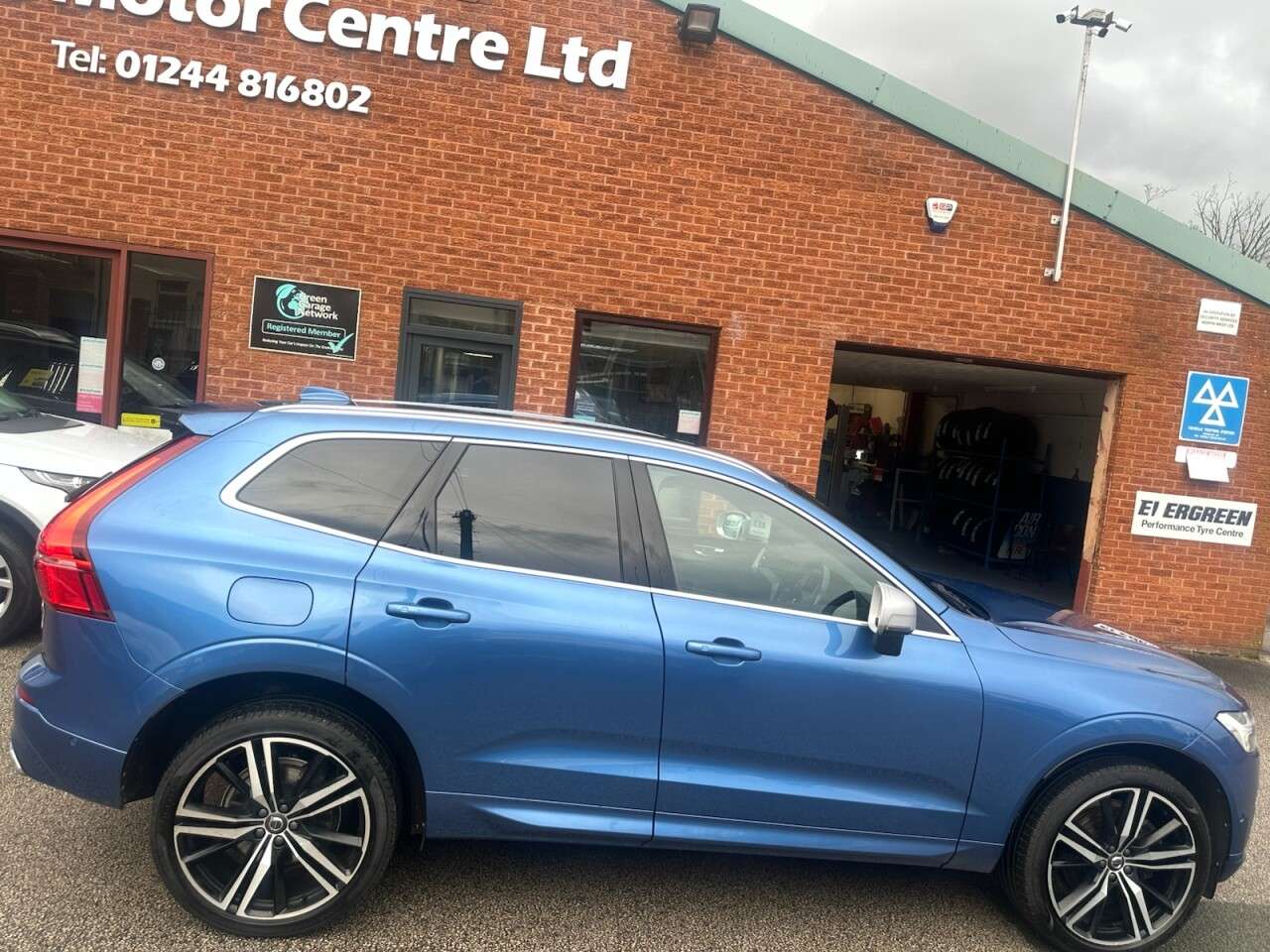 2017 VOLVO XC60 2017 VOLVO XC60