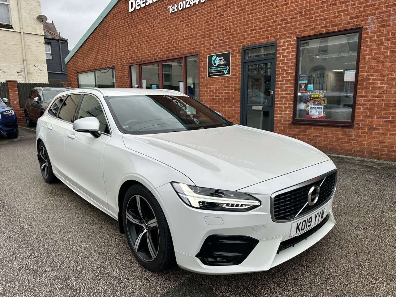 2019 VOLVO V90 2019 VOLVO V90