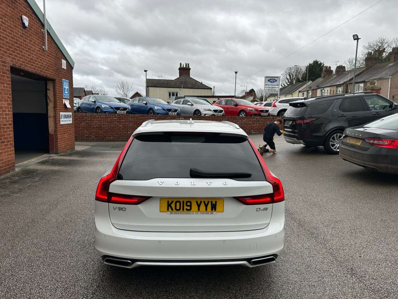 2019 VOLVO V90 2019 VOLVO V90