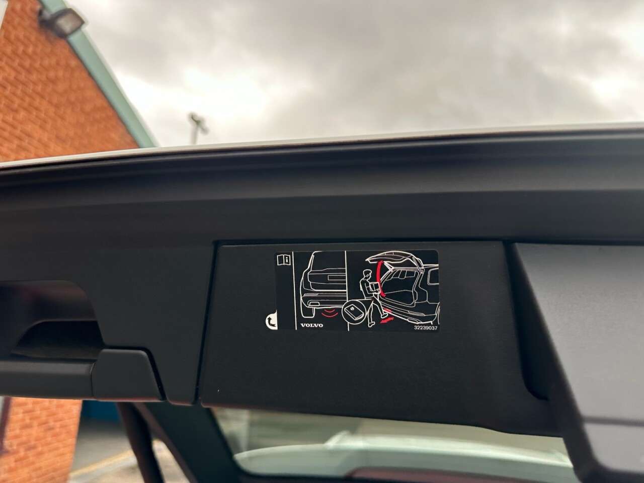 2019 VOLVO V90 2019 VOLVO V90