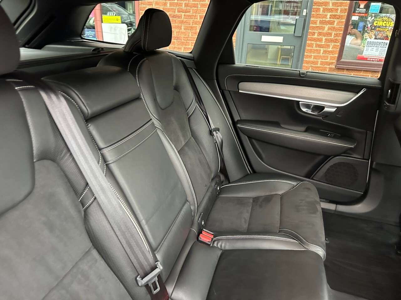 2019 VOLVO V90 2019 VOLVO V90