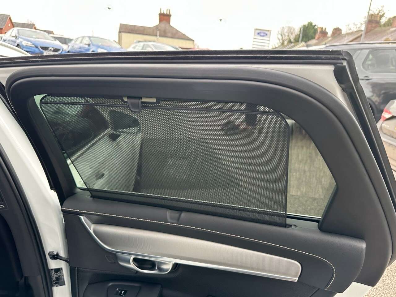 2019 VOLVO V90 2019 VOLVO V90