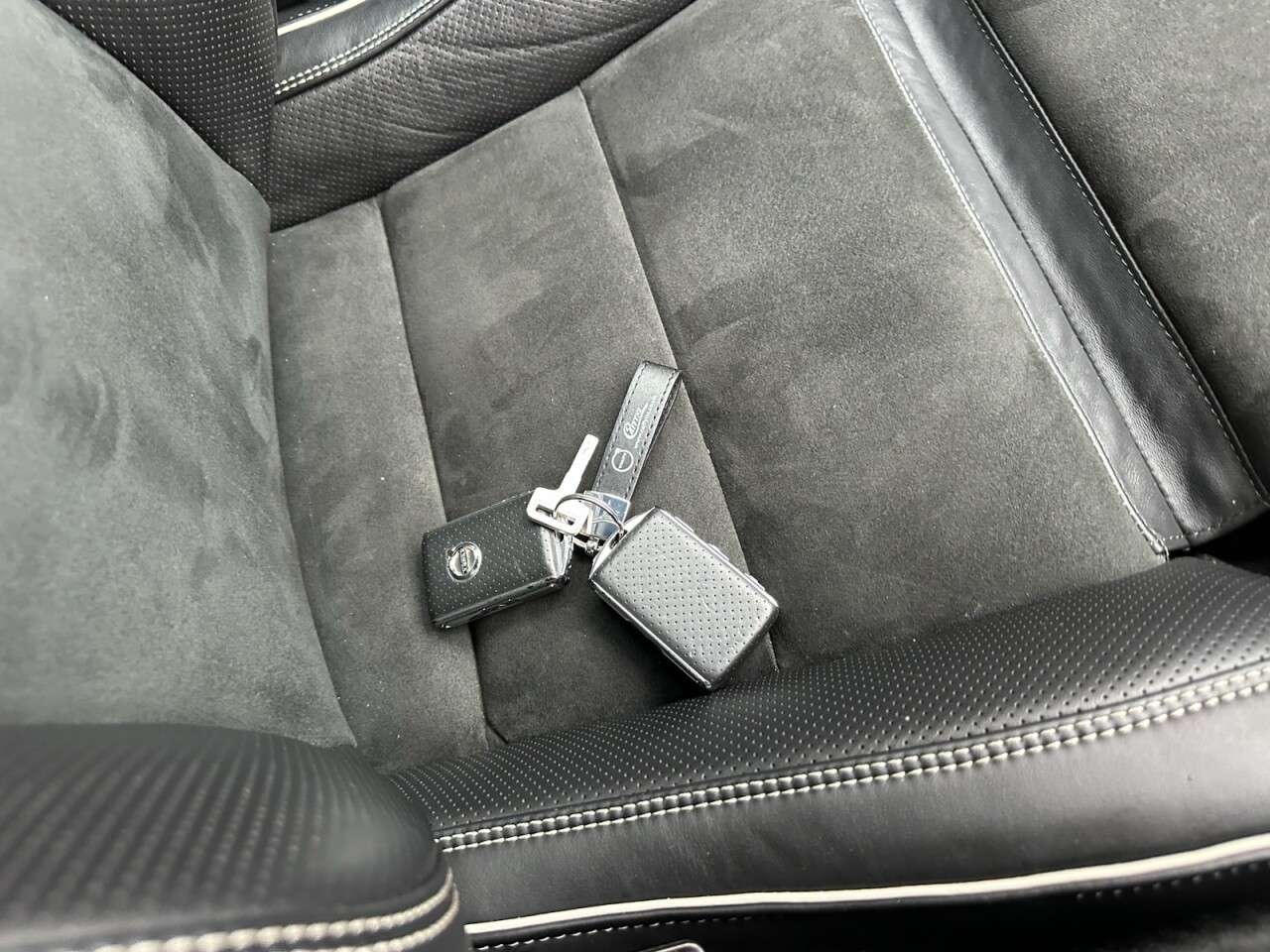 2019 VOLVO V90 2019 VOLVO V90