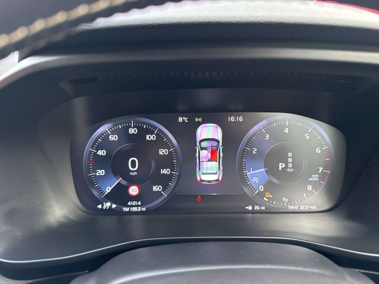 2020 VOLVO XC40 2020 VOLVO XC40