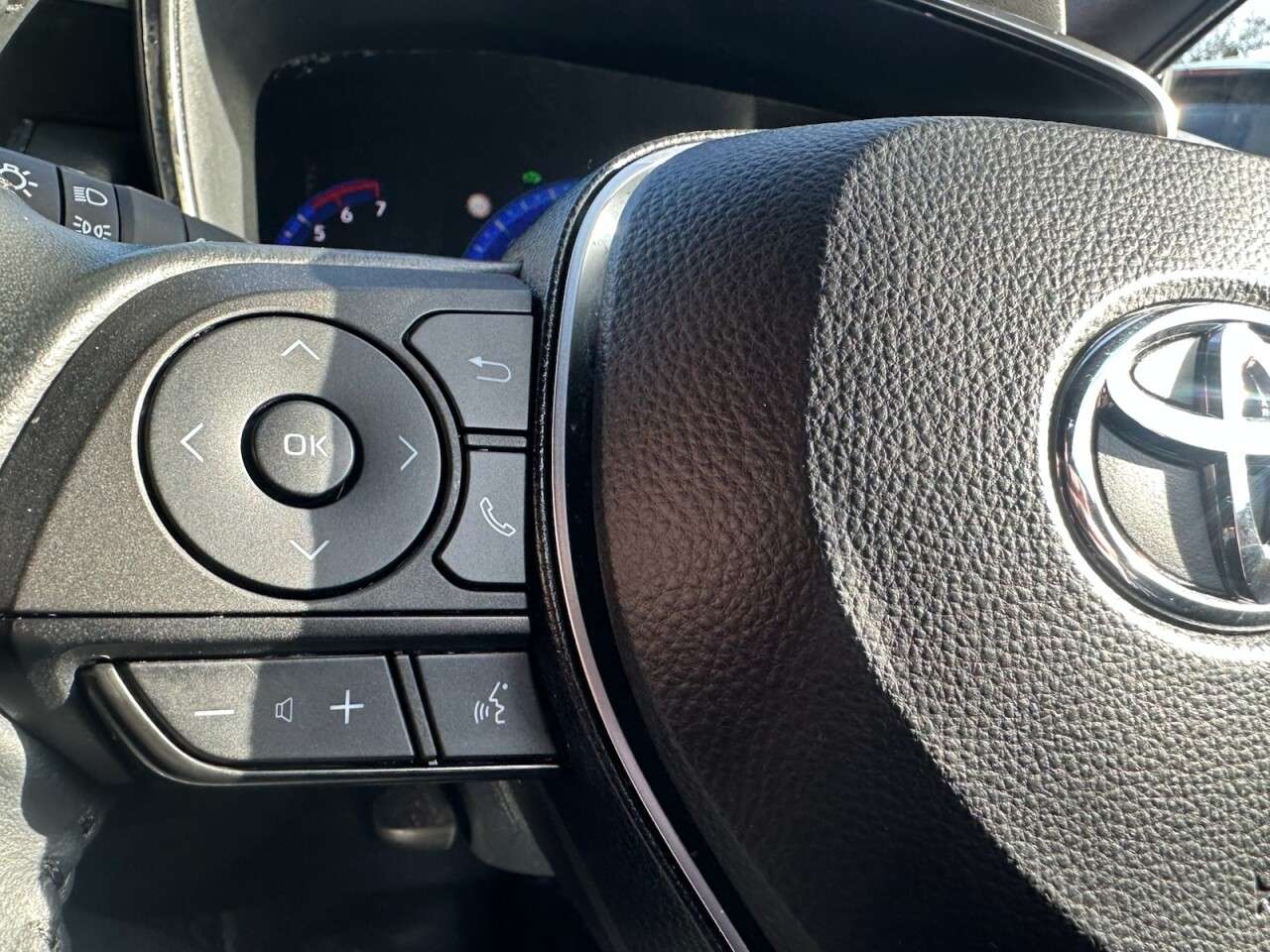 2022 TOYOTA COROLLA 2022 TOYOTA COROLLA