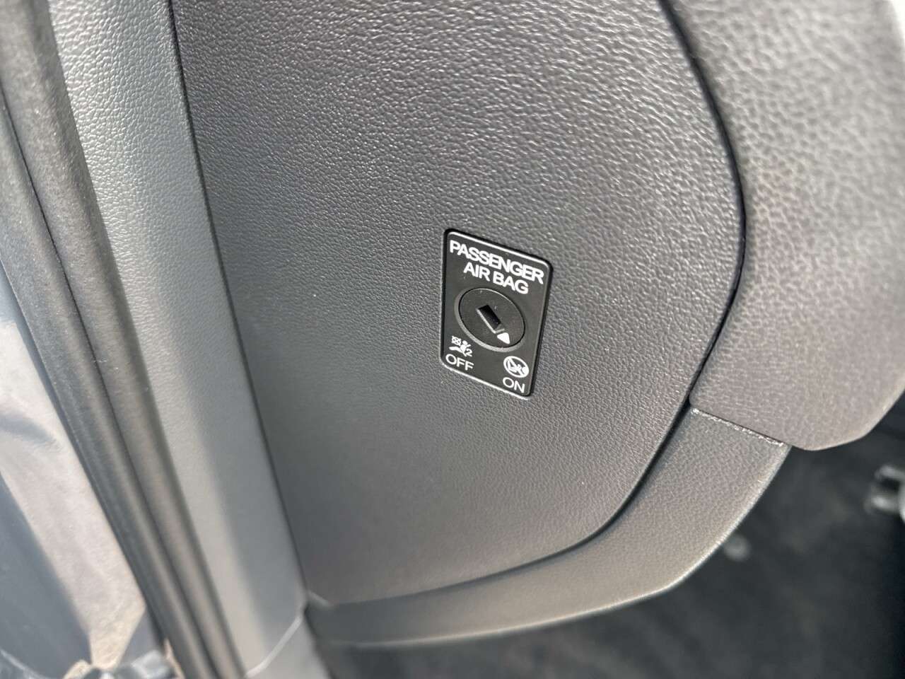 2021 VOLKSWAGEN TIGUAN 2021 VOLKSWAGEN TIGUAN