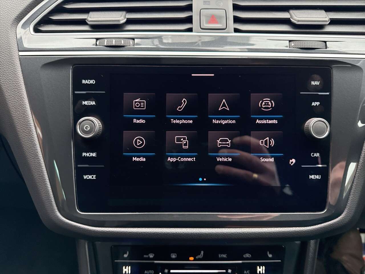 2021 VOLKSWAGEN TIGUAN 2021 VOLKSWAGEN TIGUAN