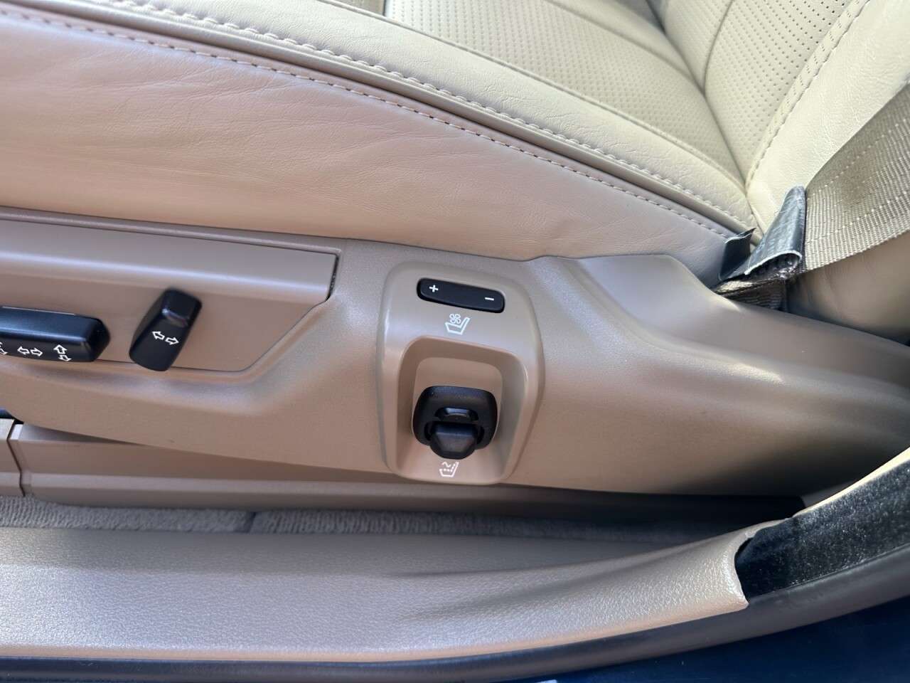 2012 VOLVO XC90 2012 VOLVO XC90